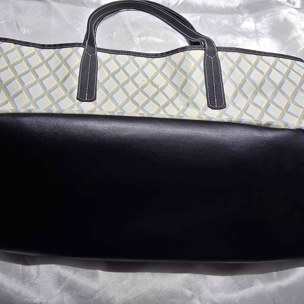 Scout Diamond Pattern Tote - Cream and Black - Picture 15 of 15